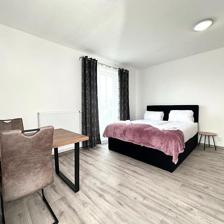 Sky Apartments 503 Plzeň Eksteriør billede